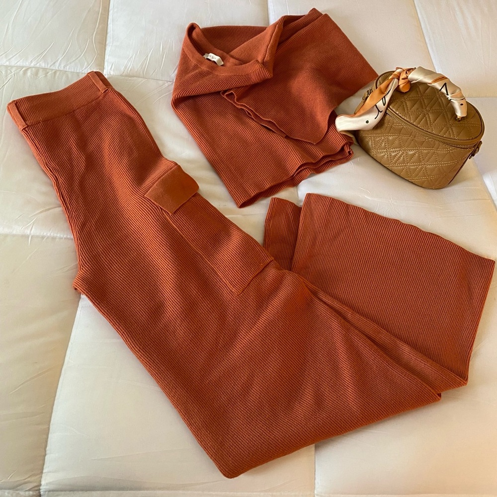 2 Piece Rust Tone Set - Picture 6 of 6